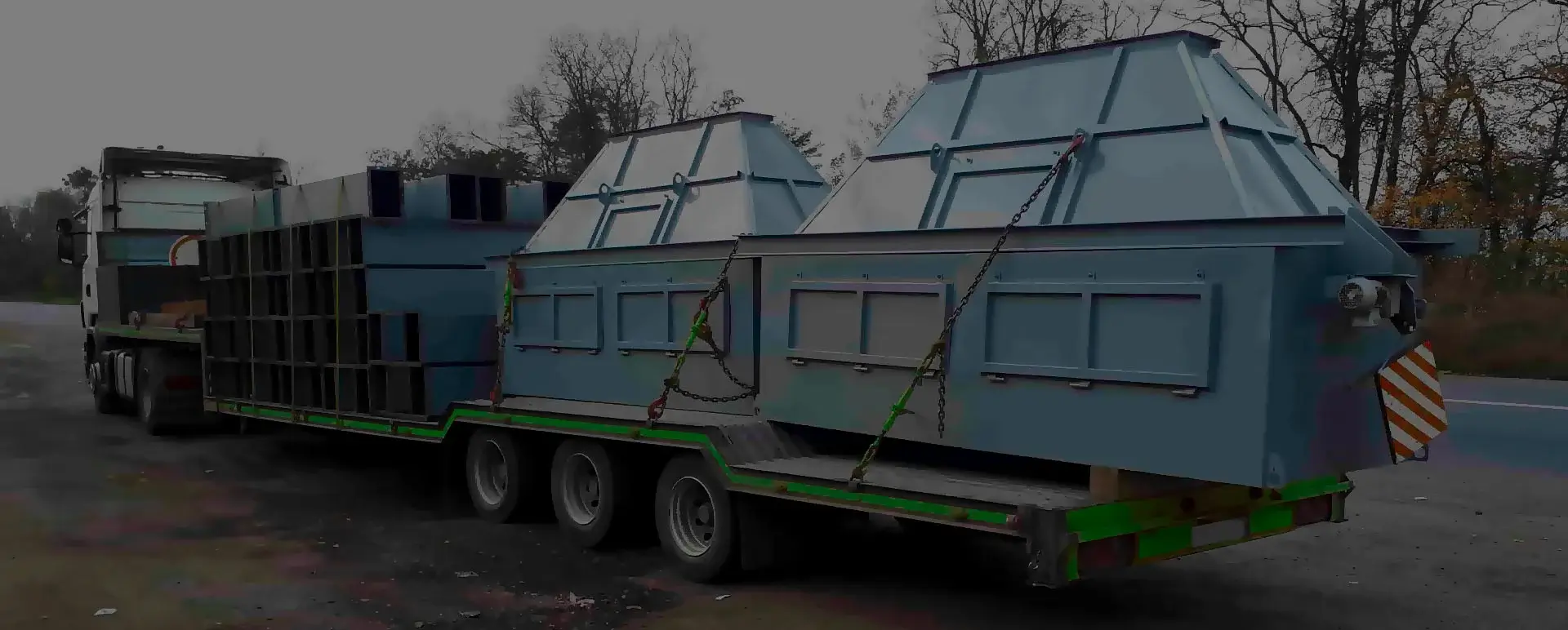 Безопасные сделки по автоперевозке в рабочем поселке Вожега (Северо-Западный округ - Вологодская область) крупногабаритных станков и оборудования